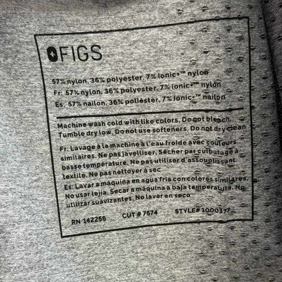 Figs Salta Seamless Longsleeve Underscrub in Graphite, Size Large - Picture 7 of 8